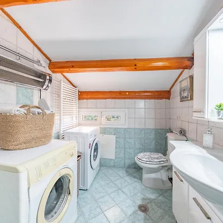 Apartment Maisonette